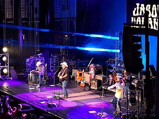 Jason Boland and The Stragglers
